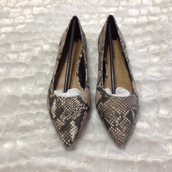 NIB Comfortview Wide Width Faux Snakeskin Flats 8.5W - Picture 1 of 9